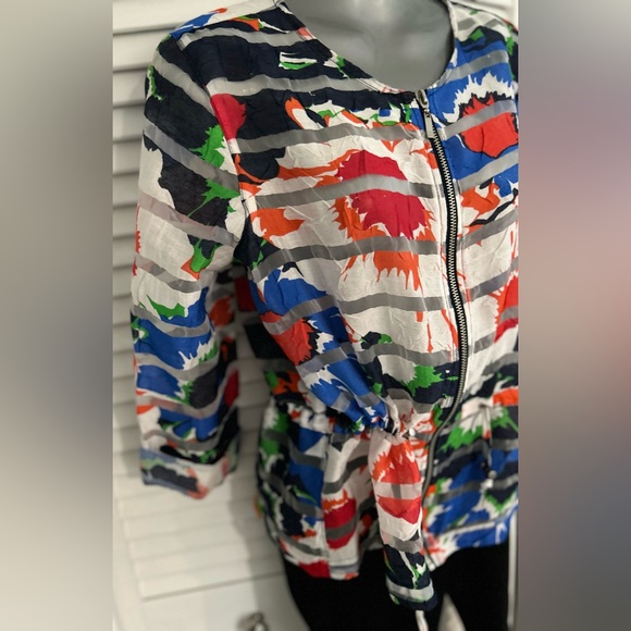 Ruby Rd. Petite size 8 burnt floral designed sheer jacket with waist cinch - Picture 9 of 12